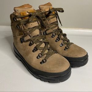 Timberland Gortex Outdoor Hiking Boot Women's Size 7.5